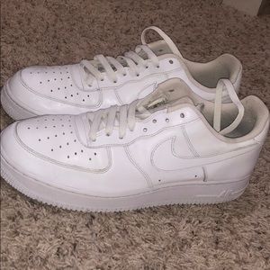 Nike Air Force 1
